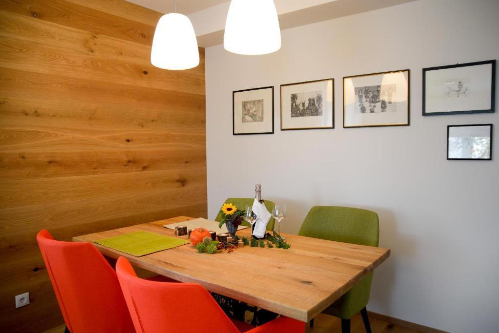 Gerda Wellness Apartment Grinzens エクステリア 写真