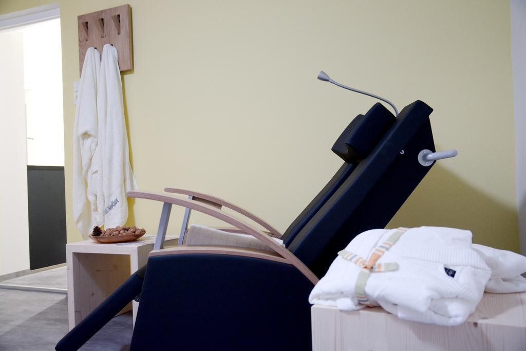 Gerda Wellness Apartment Grinzens エクステリア 写真