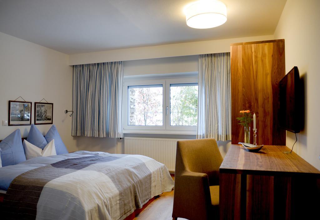 Gerda Wellness Apartment Grinzens エクステリア 写真