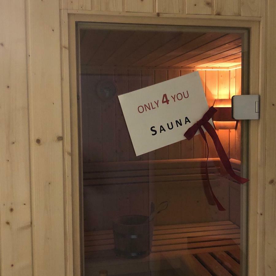 Gerda Wellness Apartment Grinzens エクステリア 写真